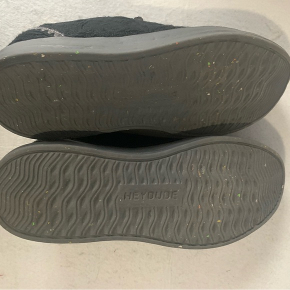 Hey Dude Karina Women's Black and Gray Sneakers With Gray Crochet Design - Picture 6 of 7